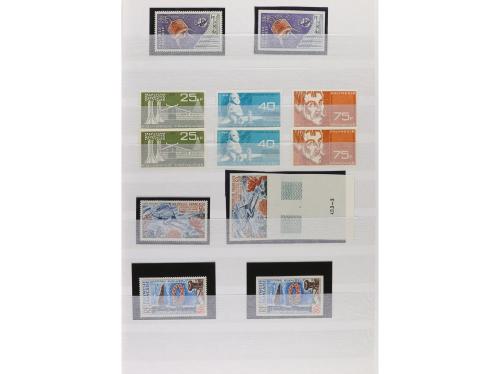 LOTES y COLECCIONES. POLINESIA FRANCESA. Colección en clasif