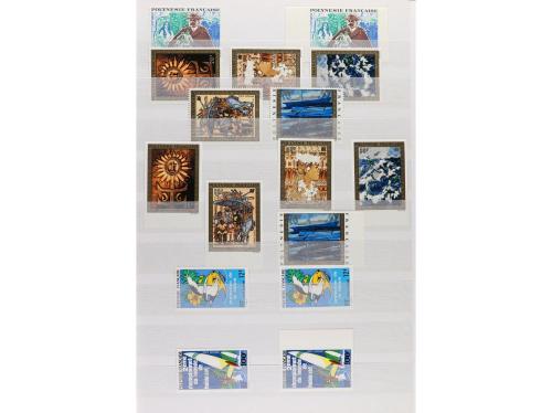 LOTES y COLECCIONES. POLINESIA FRANCESA. Colección en clasif