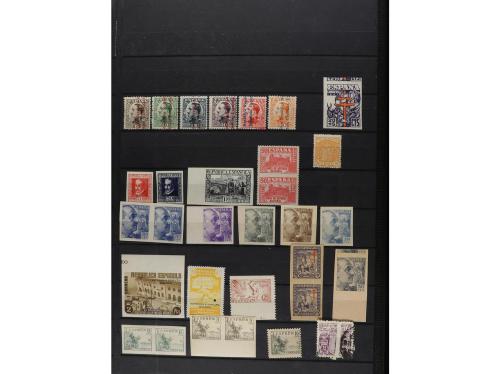 LOTES y COLECCIONES. ESPAÑA y COLONIAS. Conjunto montado en 