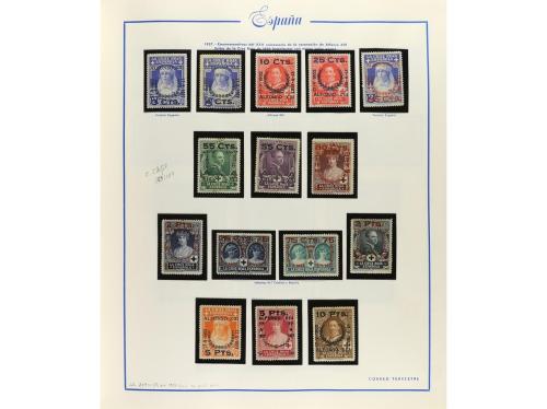 LOTES y COLECCIONES. ESPAÑA. Colección en 2 álbumes Majó de 