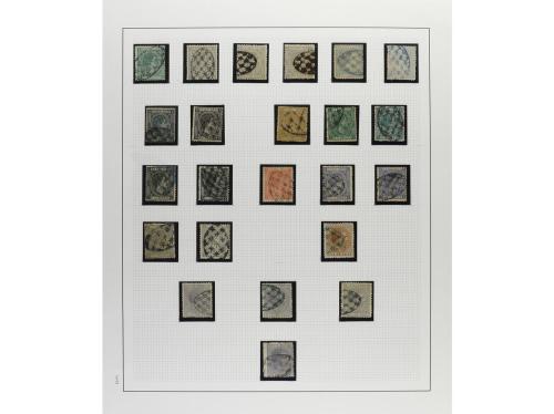 */° ✉ CUBA. 18600-1880. Páginas de álbum con sellos y alguna