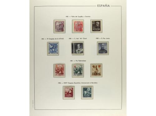 LOTES y COLECCIONES. ESPAÑA. Colección en 3 álbumes Edifil d