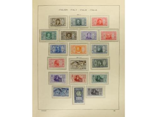 LOTES y COLECCIONES. ITALIA. Colección en 2 álbumes Schaubek