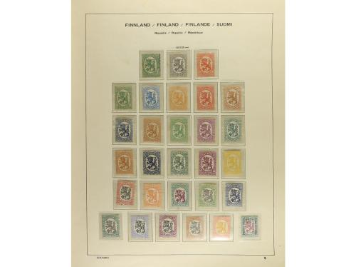 LOTES y COLECCIONES. FINLANDIA y PAÍSES BÁLTICOS. Colección 