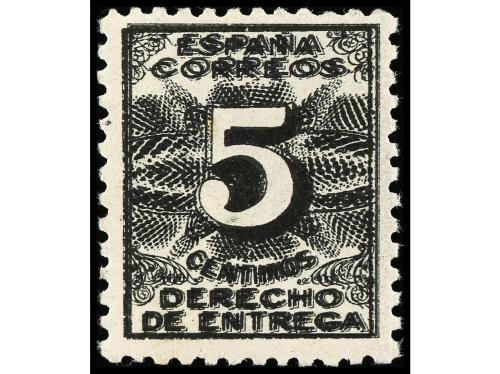 ** ESPAÑA. Ed. 592 y 592ed. 5 cts. negro. Sello tipo y DOBLE