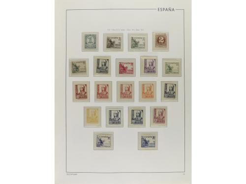 LOTES y COLECCIONES. ESPAÑA. Colección en 4 álbumes Faro de 