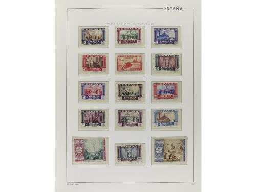 LOTES y COLECCIONES. ESPAÑA. Colección en 4 álbumes Faro de 