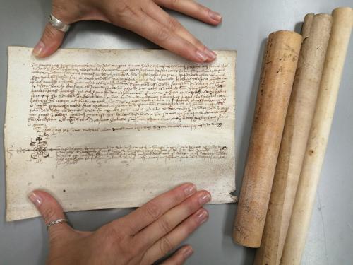 1572-1598. MANUSCRITO. (PERGAMINO). LOTE DE 4 MANUSCRITOS SO