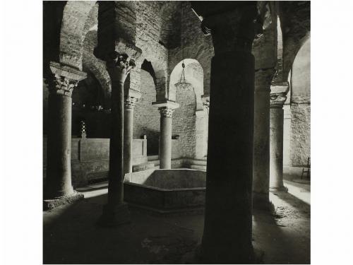 1970 ca. FOTOGRAFÍA. CATALA-ROCA, FRANCESC (1922-1998):. CON