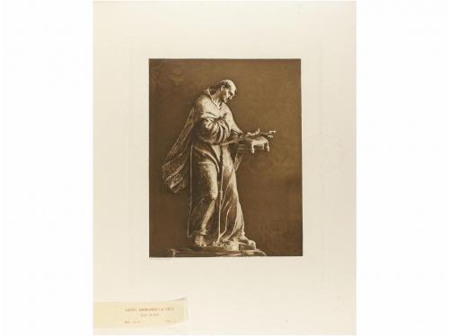 1925. LIBRO. (ARTE-RELIGION). CONDE GÜELL:. ESCULTURA POLICR