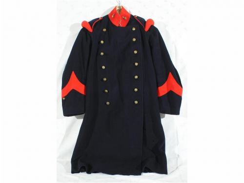 s. XIX-XX. ARTICULO. (MILITARIA). CONJUNTO DE 3 UNIFORMES MI