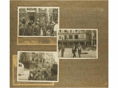 1940 ca. FOTOGRAFÍA. (LEGIÓN CÓNDOR). ÁLBUM CON MAS DE 250 F