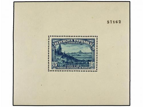 Lot 475
