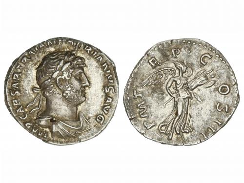 IMPERIO ROMANO. Denario. Acuñada el 119-122 d.C. ADRIANO. An