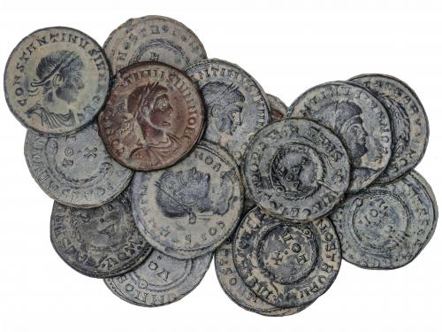 IMPERIO ROMANO. Lote 16 monedas Follis. Acuñadas el 320-321 