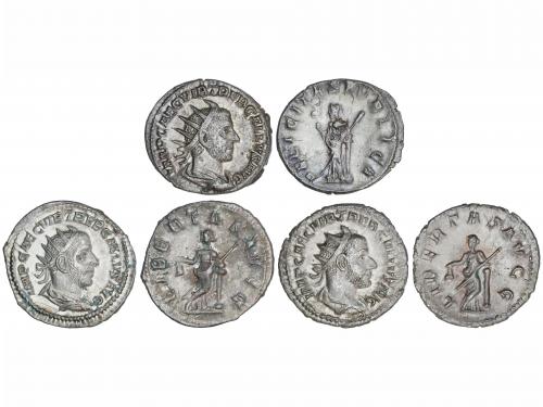 IMPERIO ROMANO. Lote 3 monedas Antoniniano. Acuñadas el 251-
