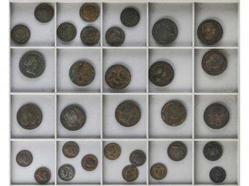 ISABEL II. Lote 31 monedas 5 (10), 10 (9), 25 Céntimos de Re