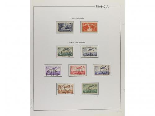 LOTES y COLECCIONES. FRANCIA. Colección en 9 álbumes de 1849