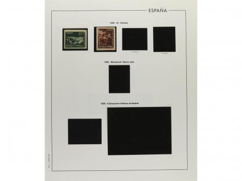 LOTES y COLECCIONES. ESPAÑA. Colección montada en álbum Edif